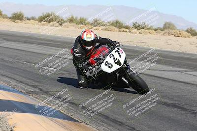 media/Dec-01-2025-Moto Forza (Mon) [[2daa91e15f]]/1-Advanced Group/Session 4 (Turn 10 Inside)/